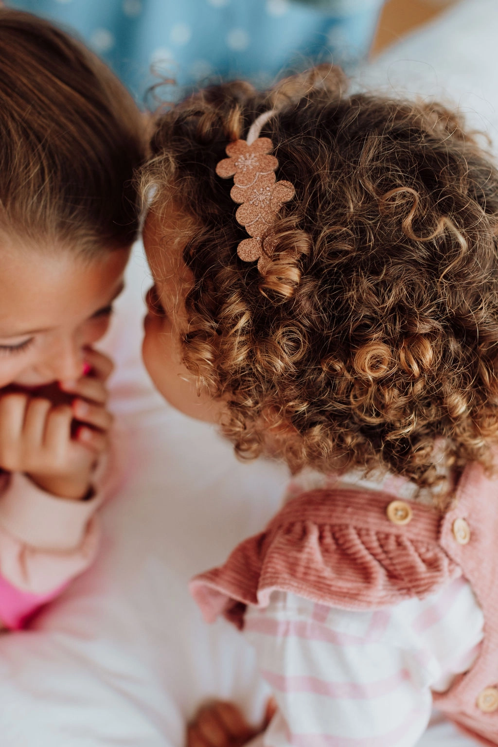 Luciole et Petit Pois | Glitzer Haarreif - Rosafarbene Sakura-Blumen